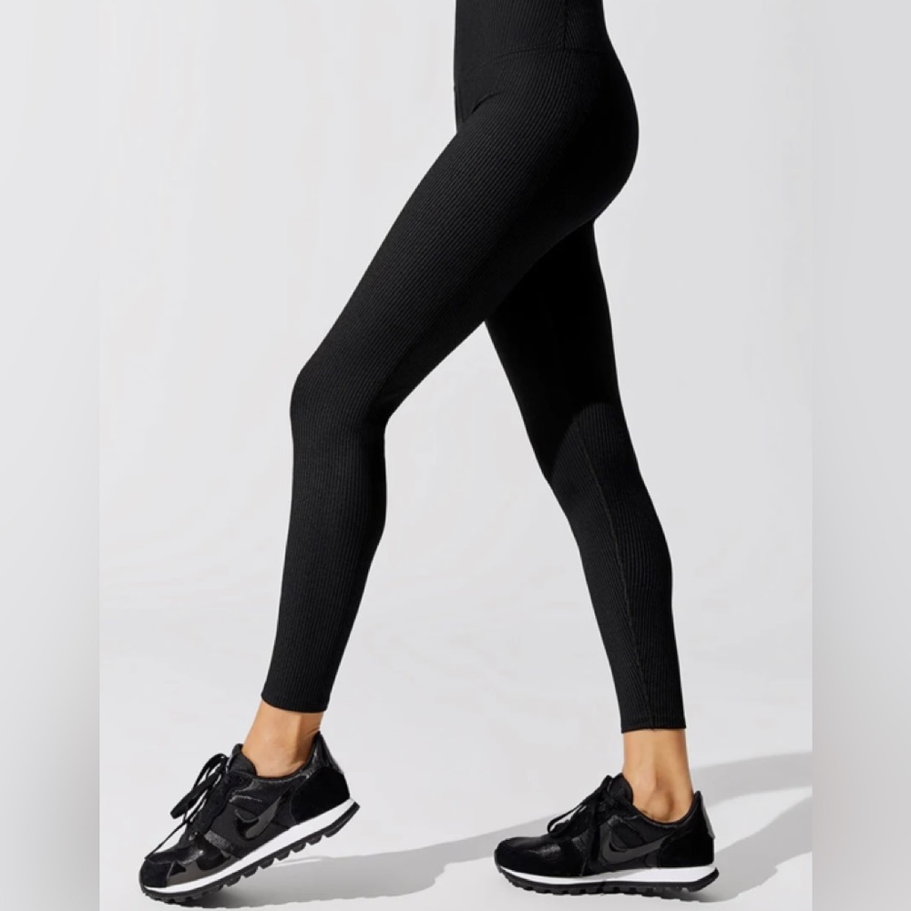Carbon 38 ribbed high rise leggings 7/8 length size S